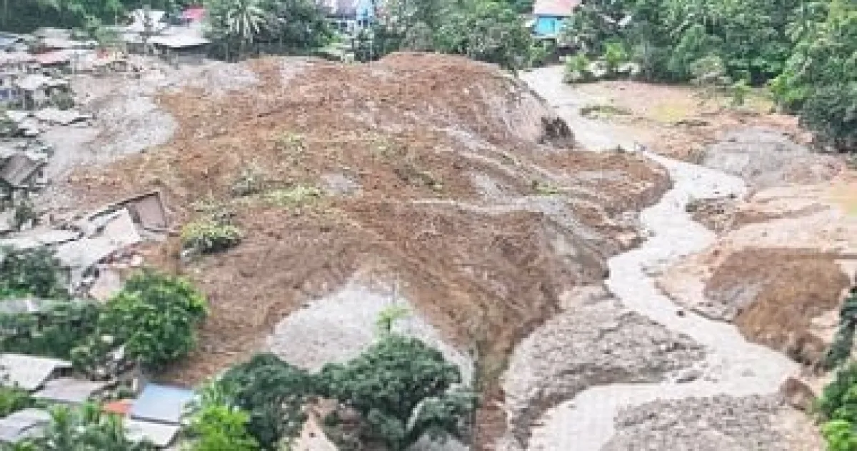 ارتفاع ضحايا الانهيار الأرضي بجاوة الإندونيسية إلى 34 قتيلاً وتصاعد المخاوف بشأن المفقودين