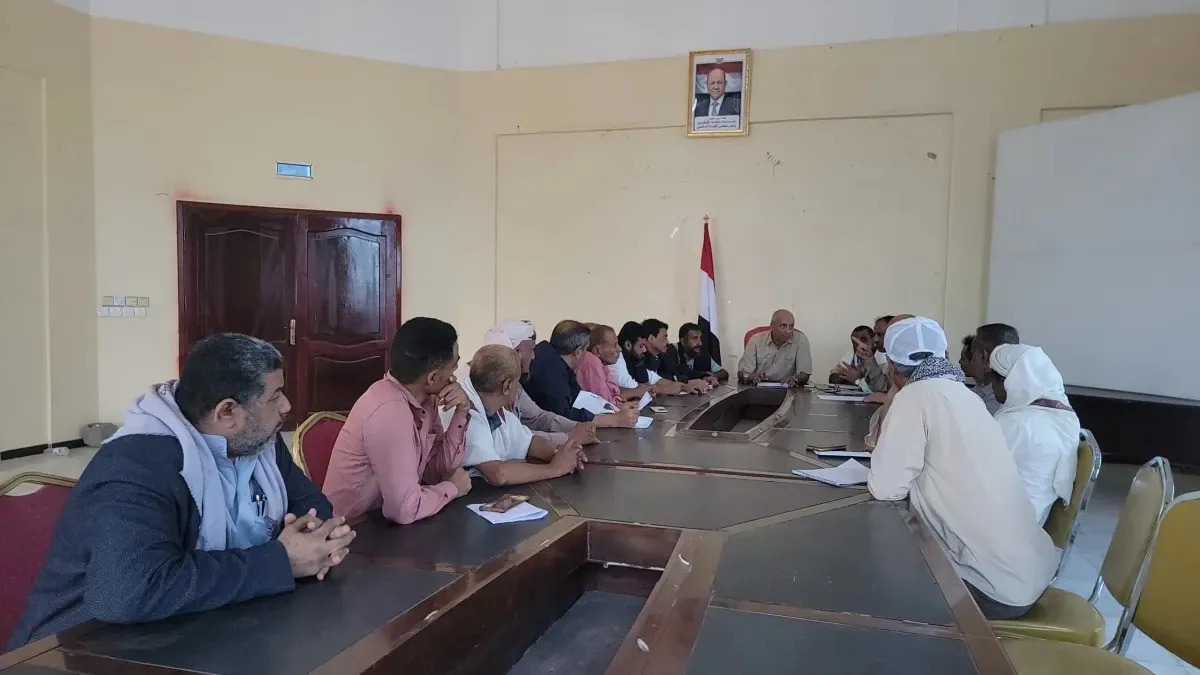 تنفيذي المخا يضع اللمسات الأخيرة لإطلاق الرحلات التجارية بمطار المخا الدولي