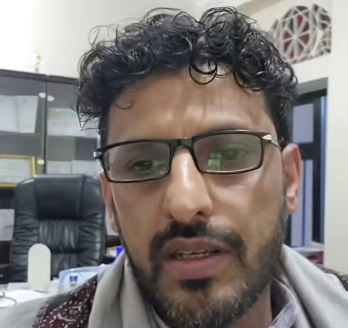 أكاديمي يمني يكشف تهديدات بالقتل من قيادي حوثي ويحمل الميليشيا المسؤولية