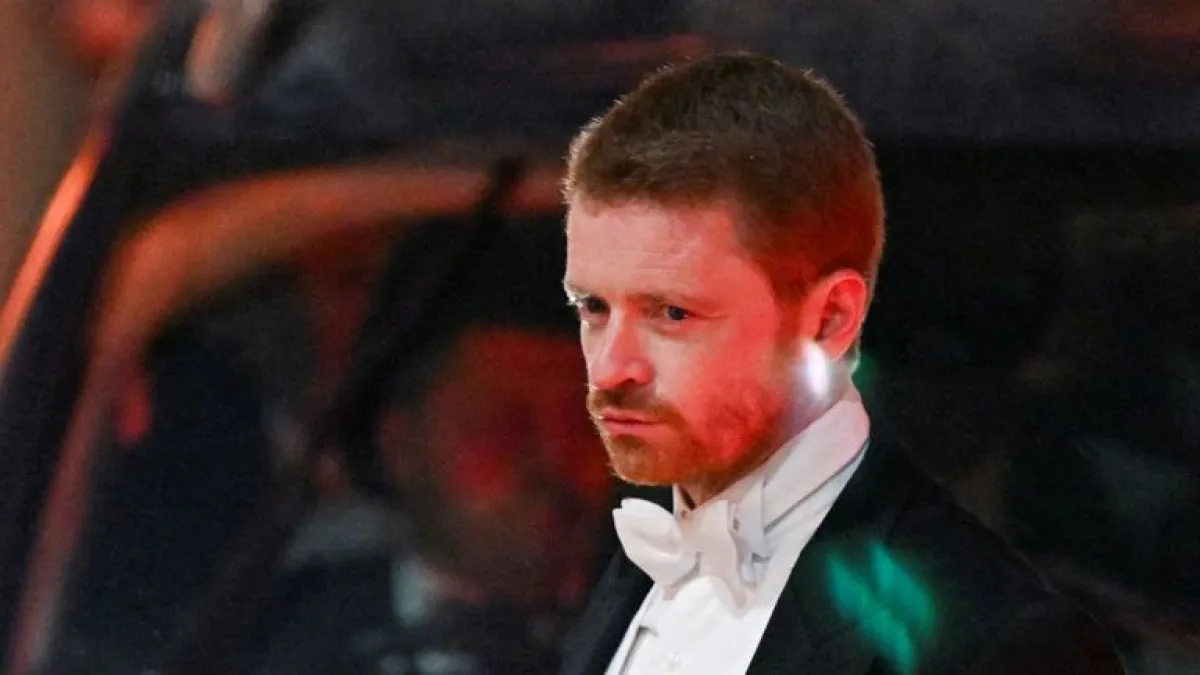 استقالة رئيس موظفي رئيس الوزراء تضع داونينج ستريت في وضع البقاء الاضطراري