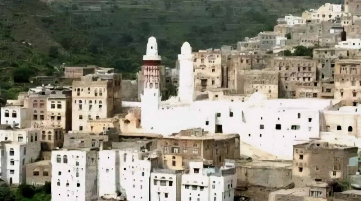 الحوثيون يقطعون مخصصات الزكاة عن مئات الأيتام في إب ويفاقمون معاناتهم