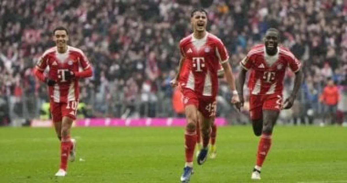 بايرن ميونخ يستضيف مونشنجلادباخ لتعزيز صدارة البوندسليجا وسط غياب كين