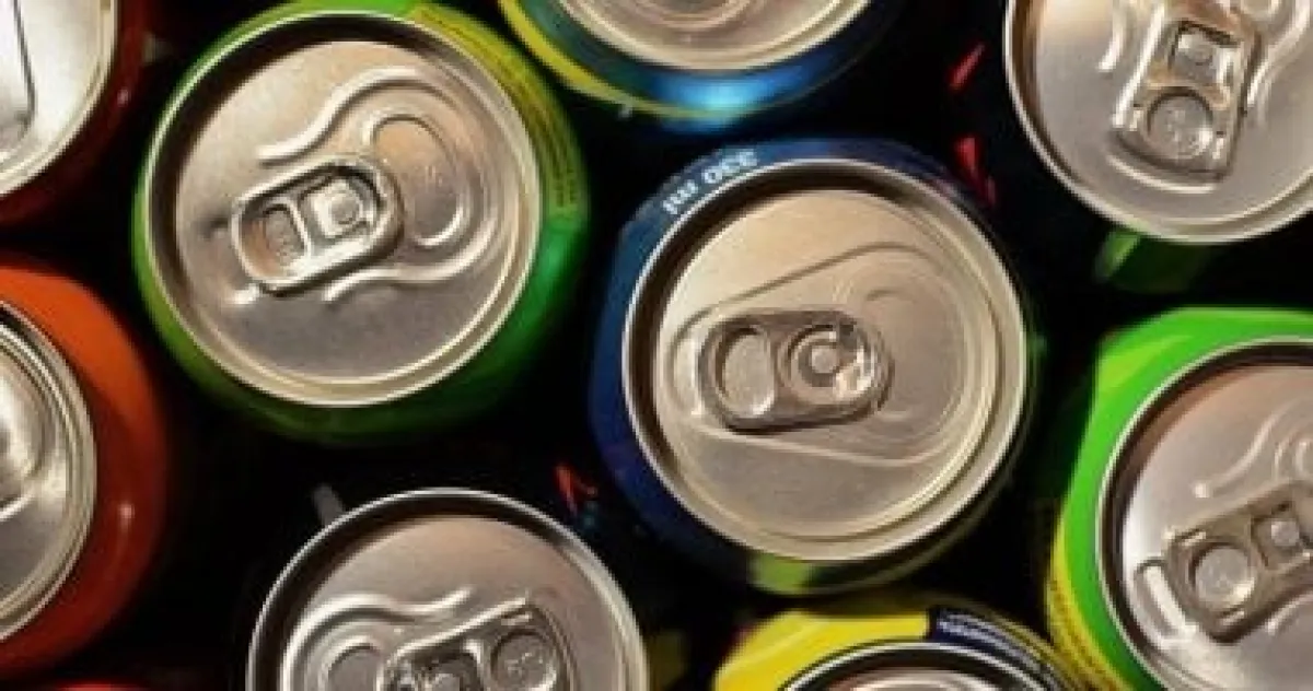 البرلمان المكسيكي يوافق بالإجماع على حظر بيع واستهلاك مشروبات الطاقة في المدارس