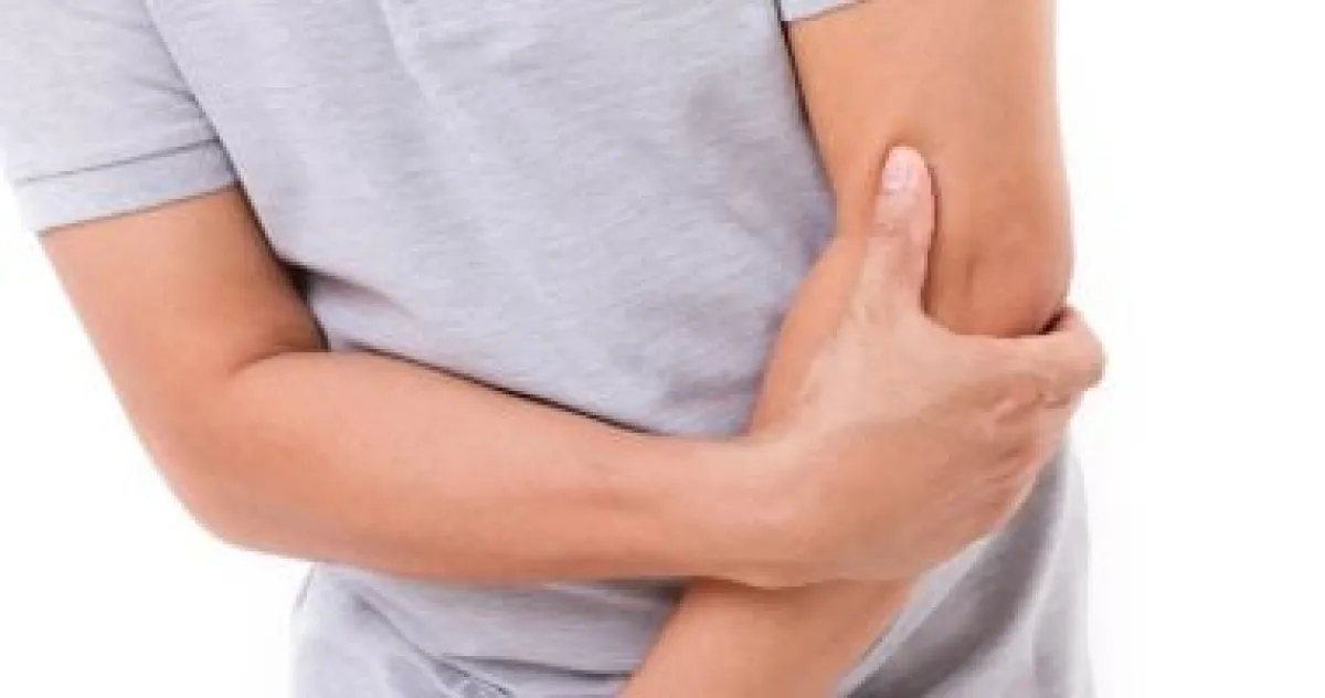 ألم الإبط: الأسباب الشائعة ومتى يصبح زيارة الطبيب ضرورية