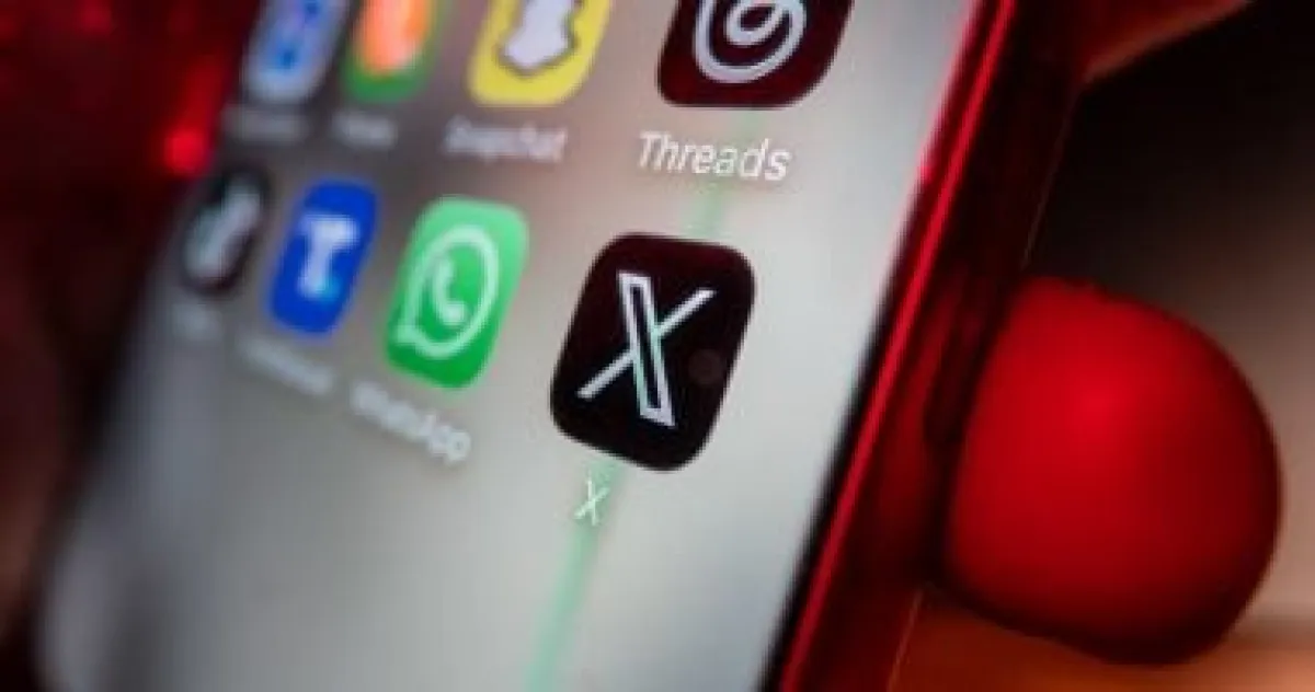 حساب موثق لنجل المرشد الإيراني يثير جدلاً قانونياً على منصة X