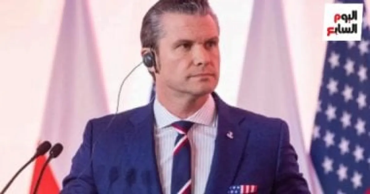 وزير دفاع أمريكي يتهم الإعلام بتجاهل "نجاح" ضربات ضد إيران