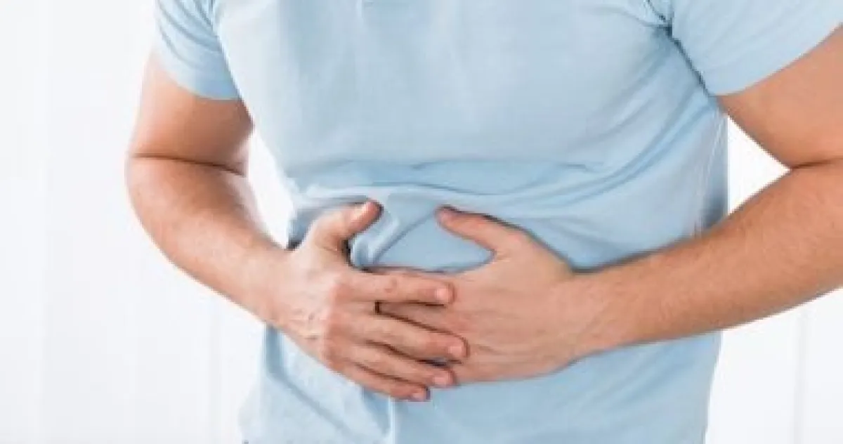 وداعاً للانتفاخ: نصائح سريعة لتحسين الهضم وتخفيف الغازات بعد الأكل