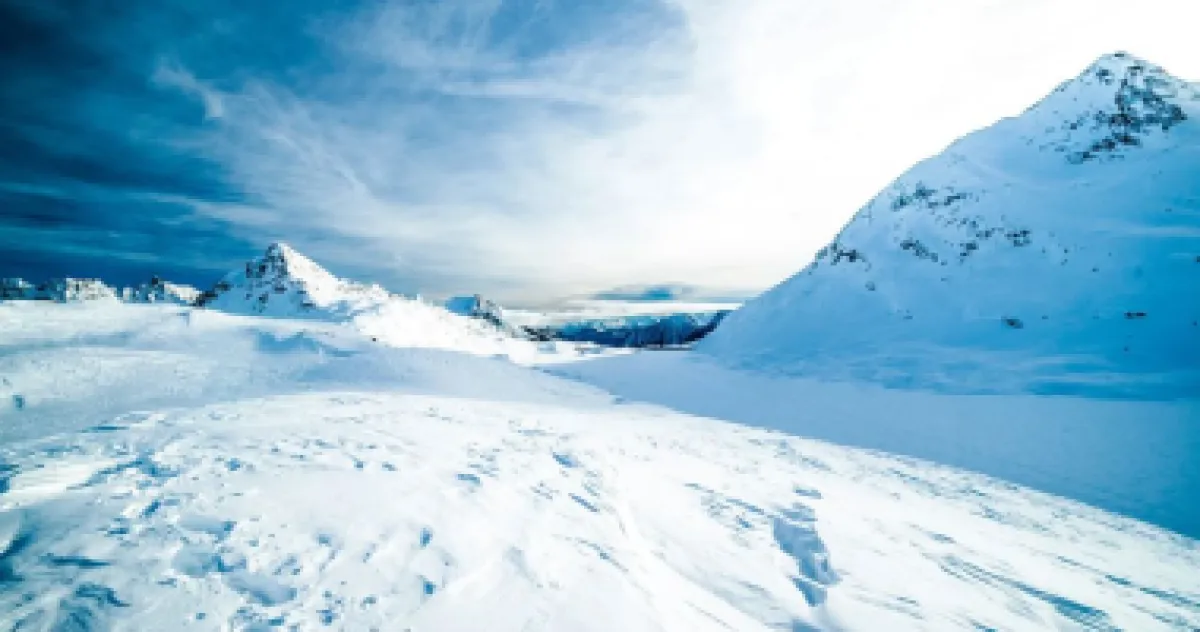 الجليد القطبي الشمالي يقترب من أدنى مستوى شتوي مسجل.. ومخاوف مناخية وجيوسياسية تتصاعد