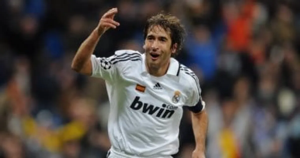 راؤول جونزاليس: أسطورة ريال مدريد الذي "صام" عن المجد مع منتخب إسبانيا