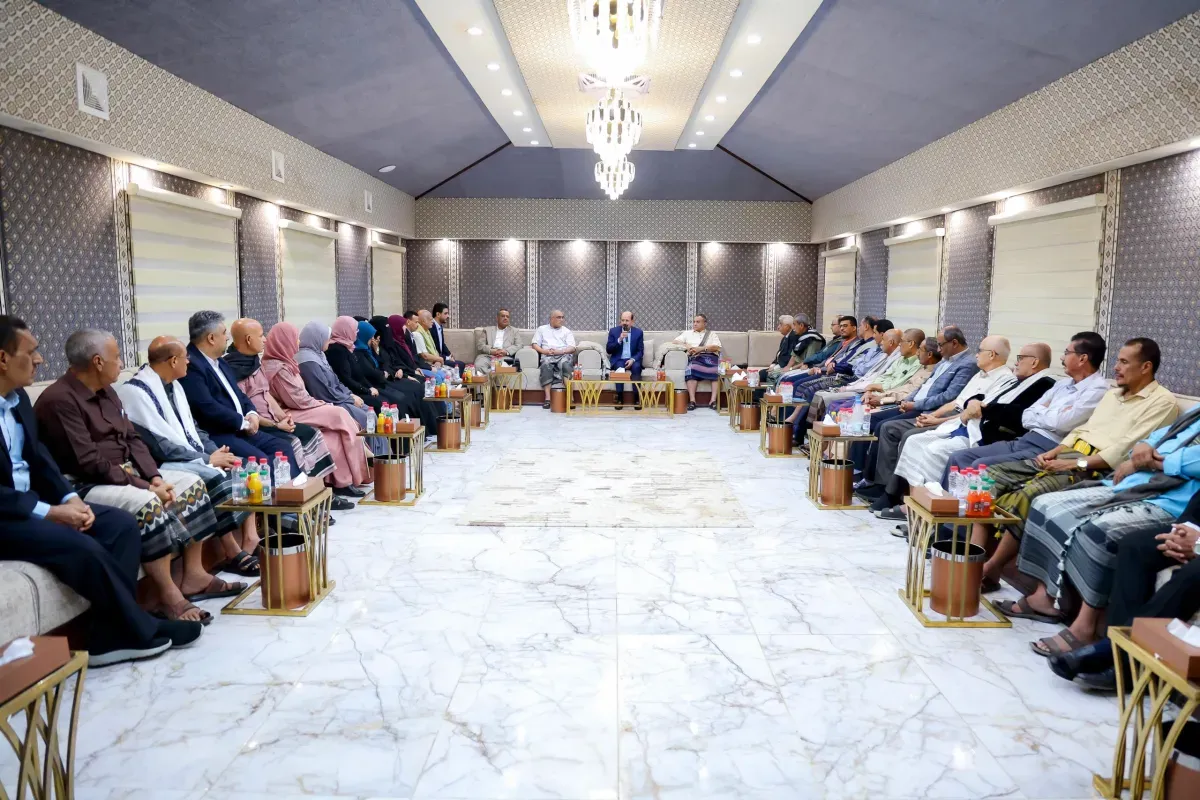 رئيس الوزراء اليمني: إصلاح التعليم شرط أساسي لتحقيق التعافي والاستقرار