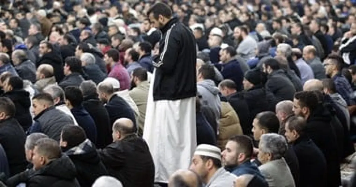 عيد الفطر يضيء أوروبا: احتفالات تعزز التآلف الاجتماعي والتنوع الثقافي