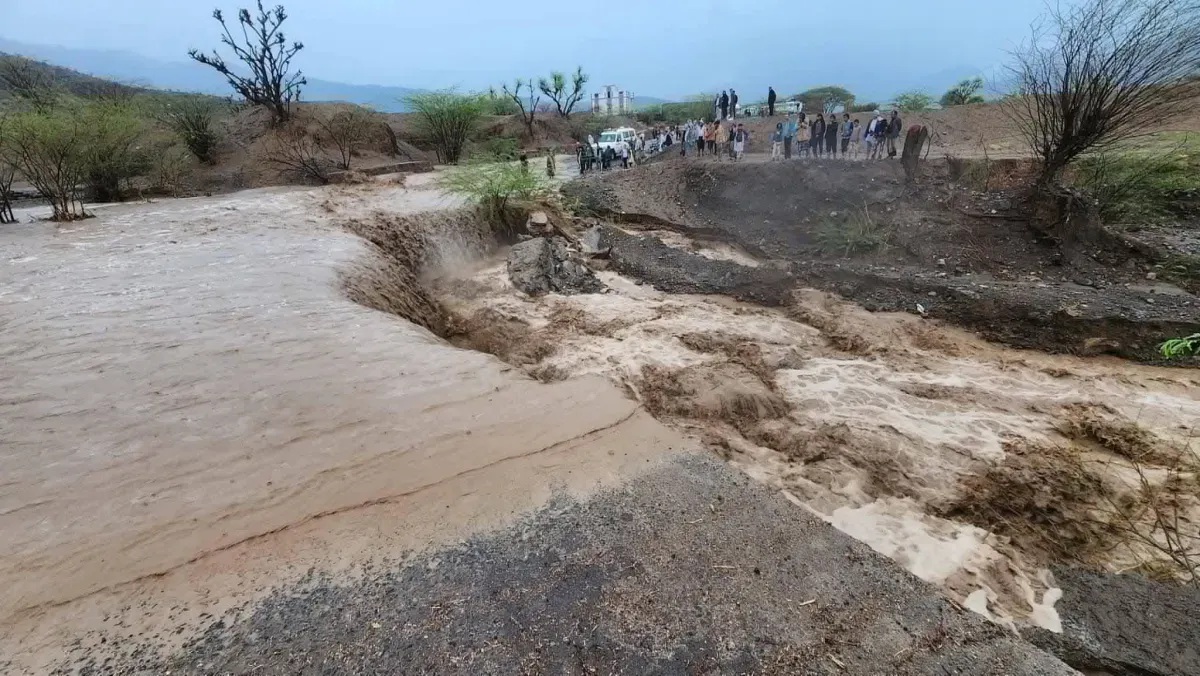 السيول تجرف ألغاماً حوثية إلى مناطق سكنية في حيران بحجة