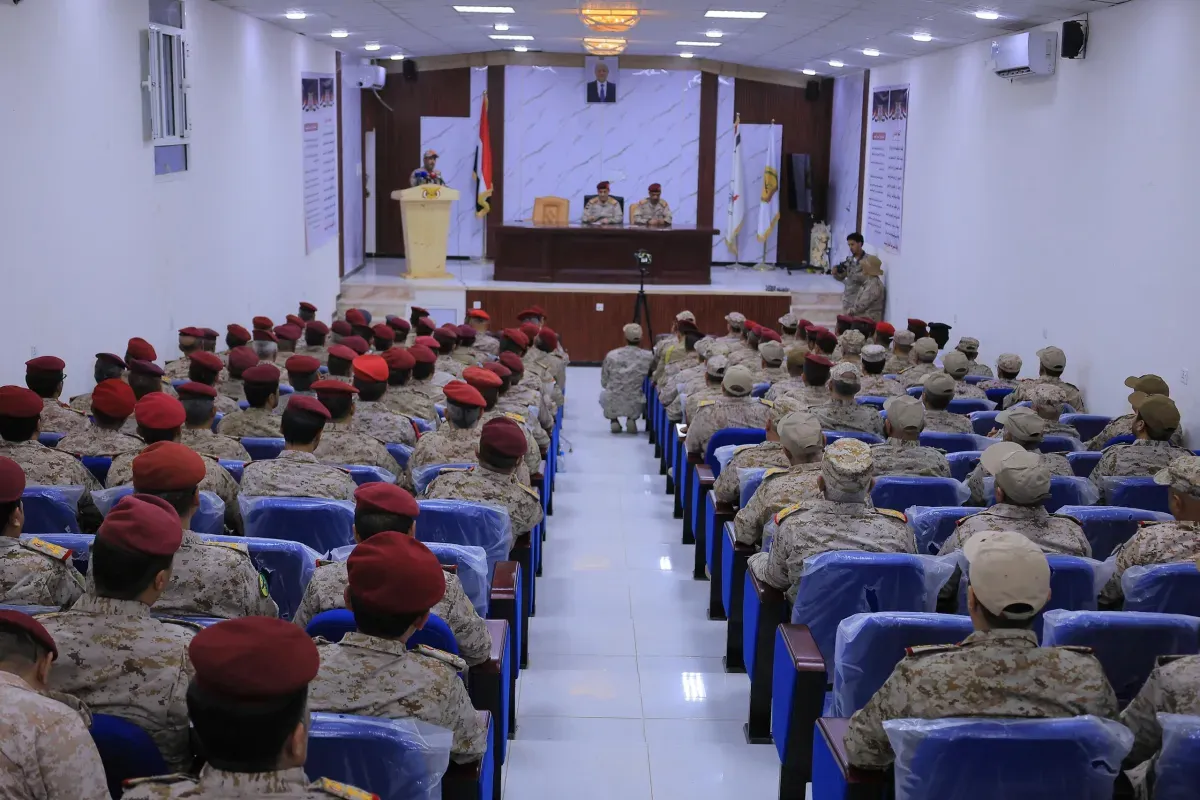 وزير الدفاع اليمني: تحولات إقليمية لصالح اليمن.. ودعوة لاستثمارها عسكرياً