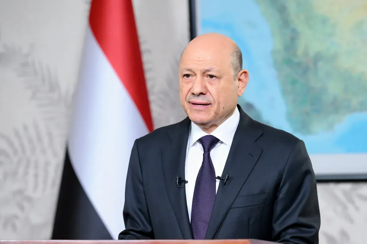 العليمي: اليمن أمام لحظة مصيرية تتطلب شجاعة الإنصاف وتوحيد الجهود