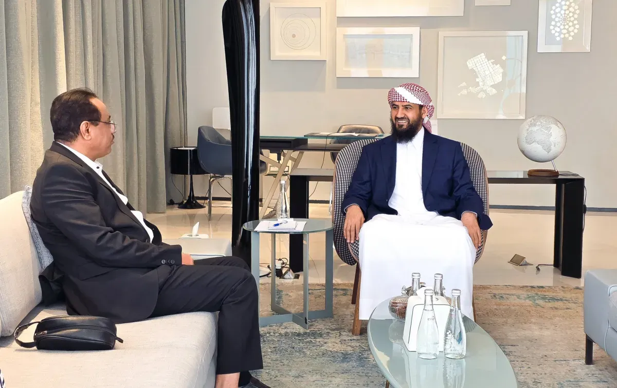 المحرمي يشدد على دور لجنة المناقصات في تعزيز النزاهة وكفاءة الإنفاق الحكومي