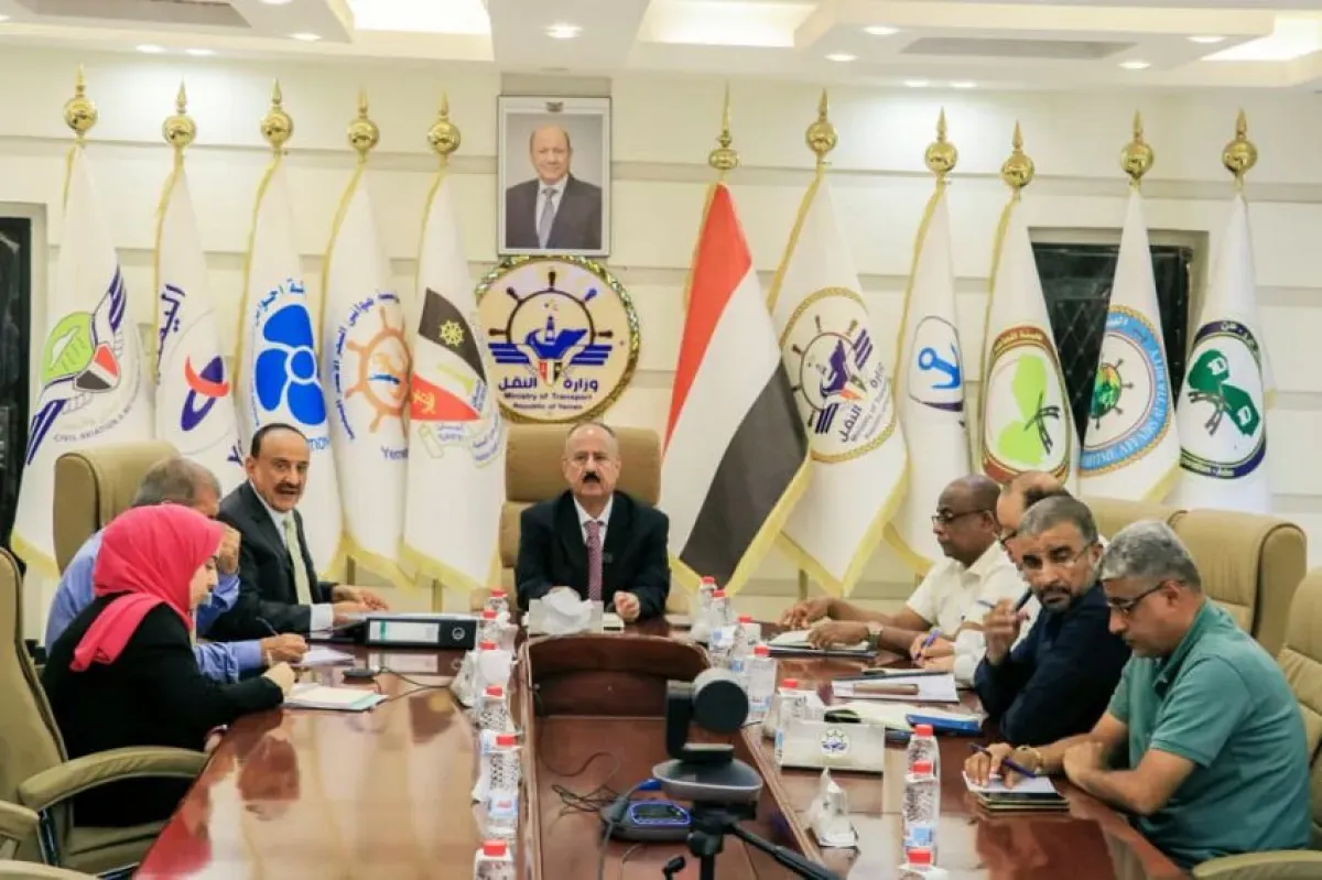 لجنة وزارية تناقش استكمال مشروع ميناء قنا الاستراتيجي بشبوة