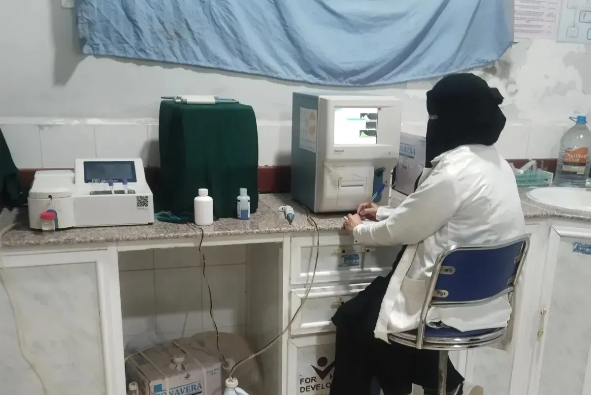 دعم طبي مستمر لمستشفى ذو باب المندب لضمان الخدمات المجانية