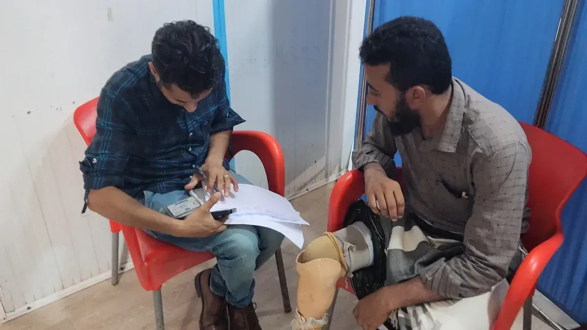 تدشين المرحلة الثالثة لمشروع الأطراف الصناعية لضحايا ألغام الحوثي في المخا
