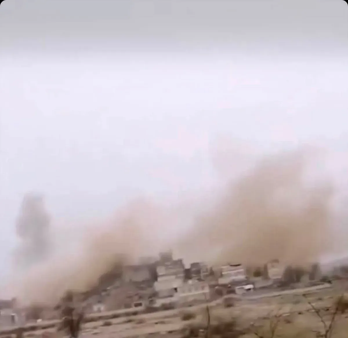 مليشيا الحوثي تدمر حصن "المعلا" الأثري في البيضاء