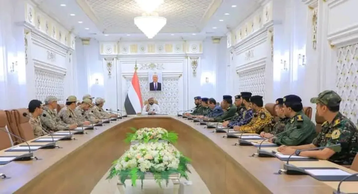 اجتماع أمني وعسكري في مأرب يقر رفع الجاهزية والتعامل الحازم مع التصعيد الحوثي