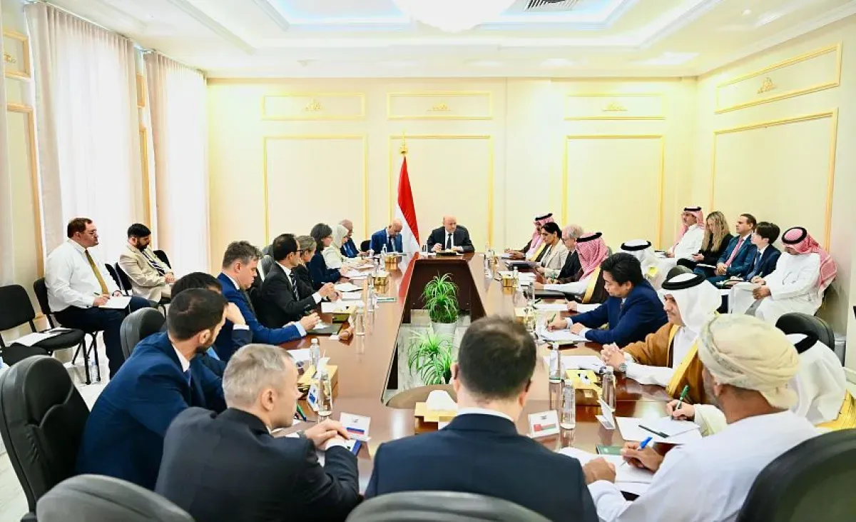 العليمي: مرحلة اعتداءات الحوثيين بلا كلفة انتهت.. والقوات المسلحة أكثر جاهزية
