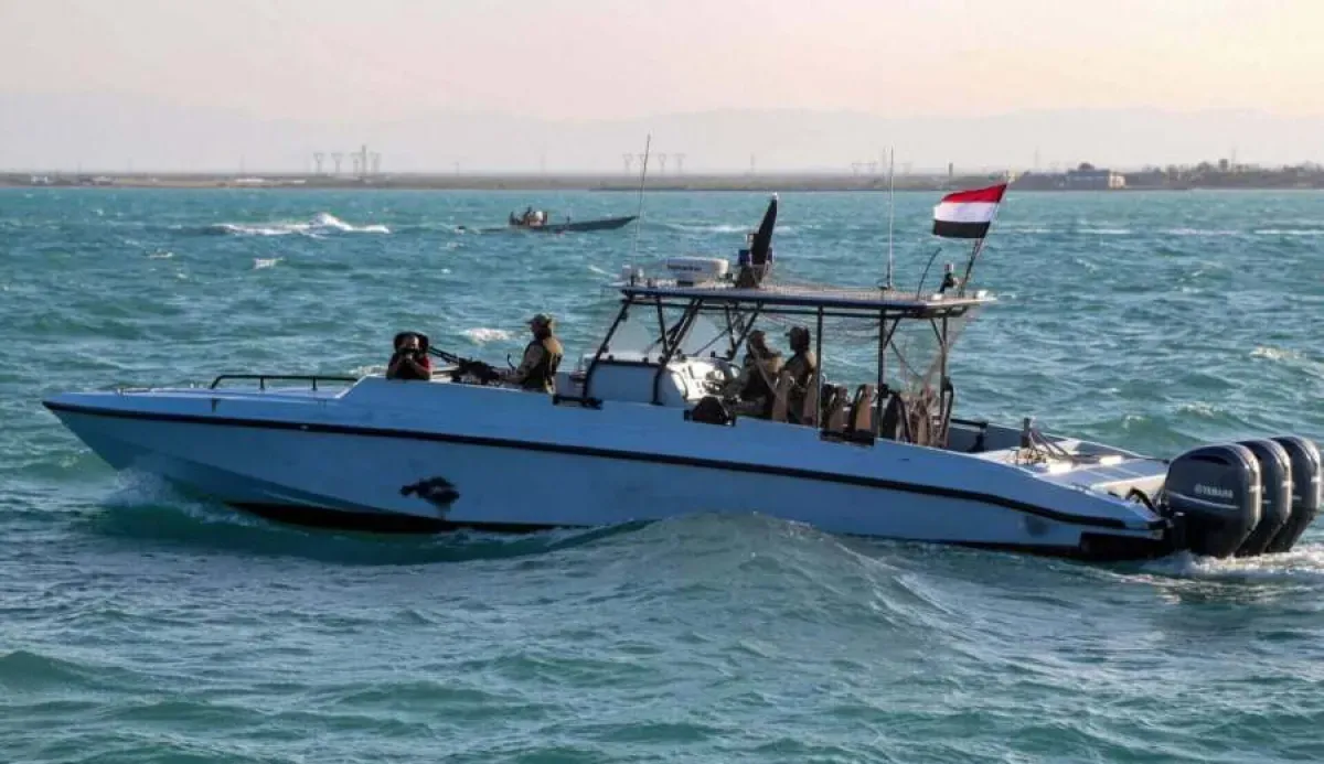 صنعاء وباب المندب: القيادة اليمنية ترفض حماية السفن العالمية دون استعادة الدولة