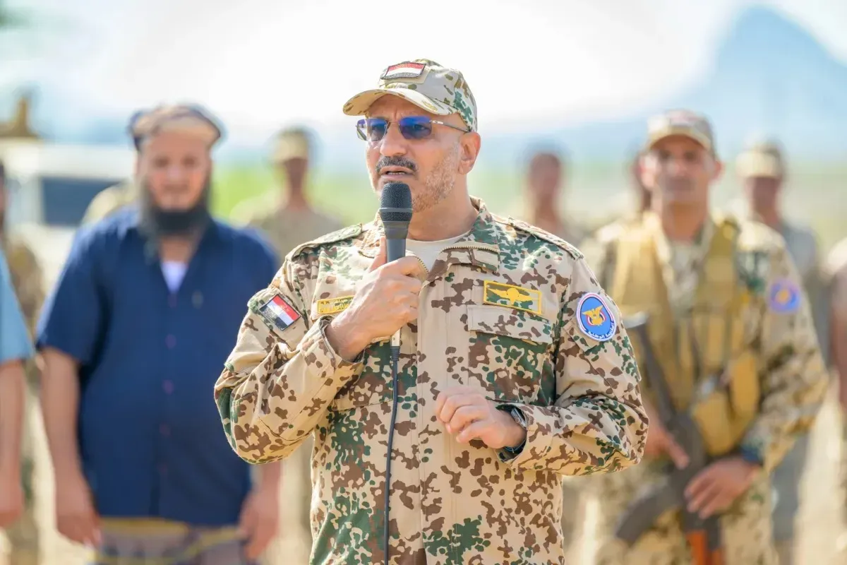طارق صالح: تحرير الحديدة ضروري لمنع الحرس الثوري من التسلح