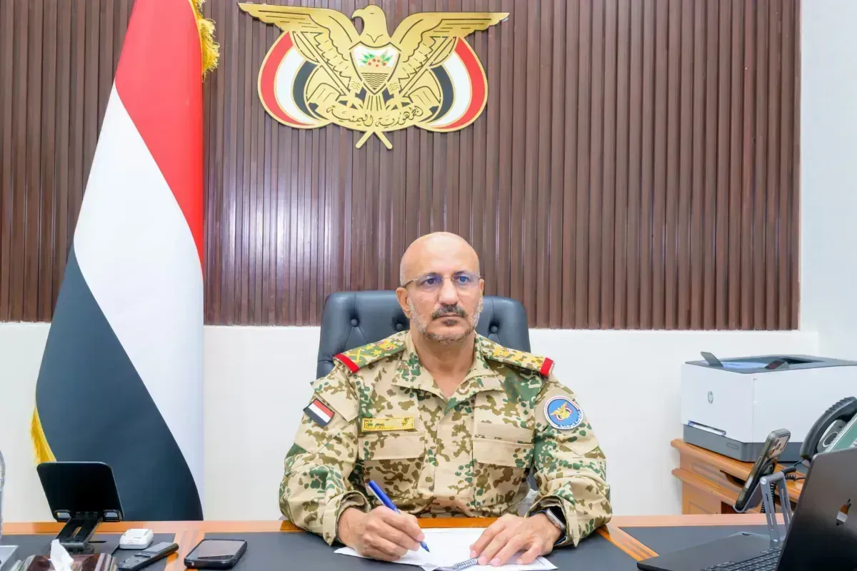 الفريق طارق صالح يؤكد مواصلة المعركة لاستعادة صنعاء والجمهورية