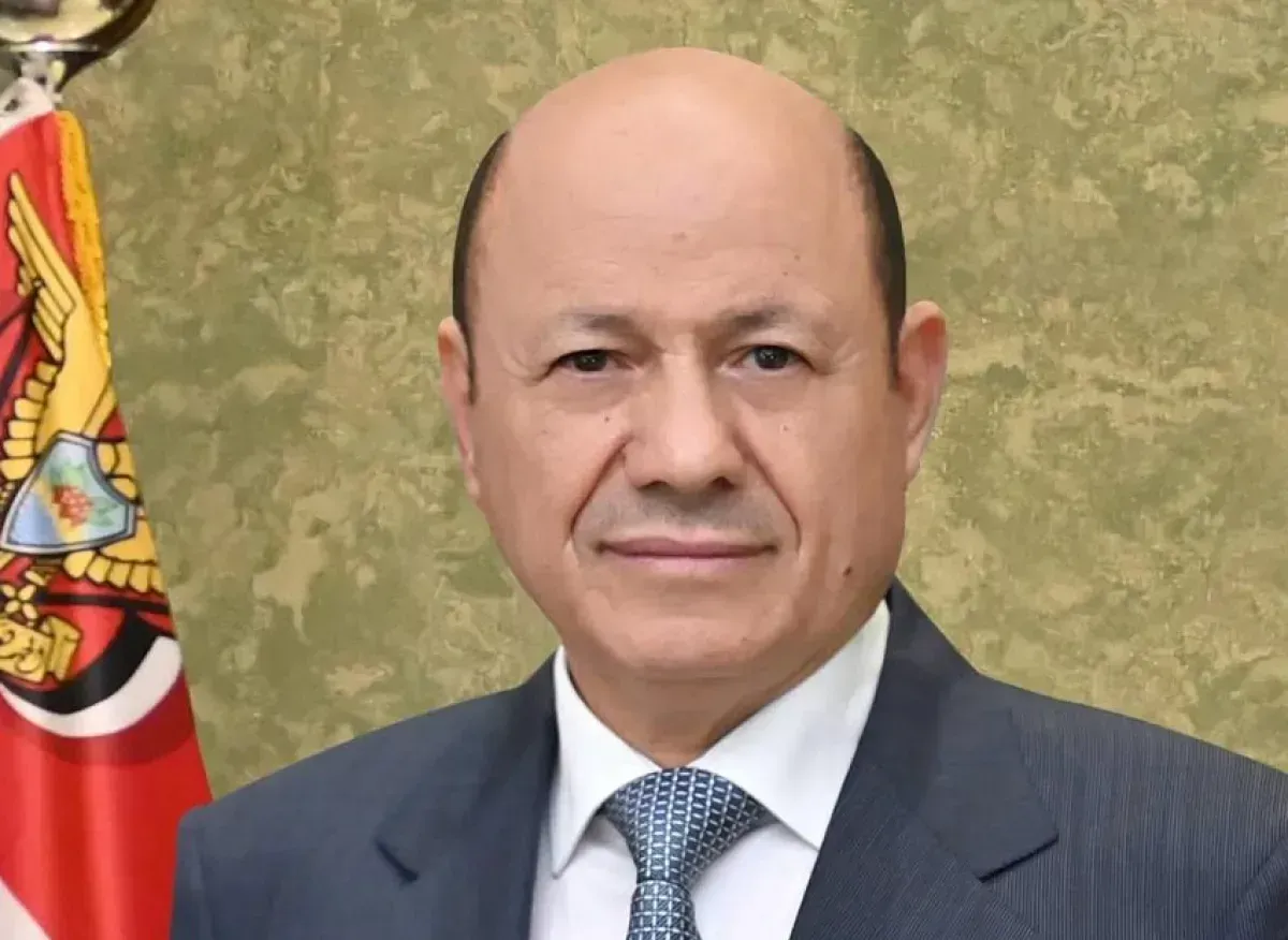 العليمي وميليباند يبحثان مستجدات اليمن.. ولندن تؤكد تشديد إجراءات منع تهريب الأسلحة للحوثيين